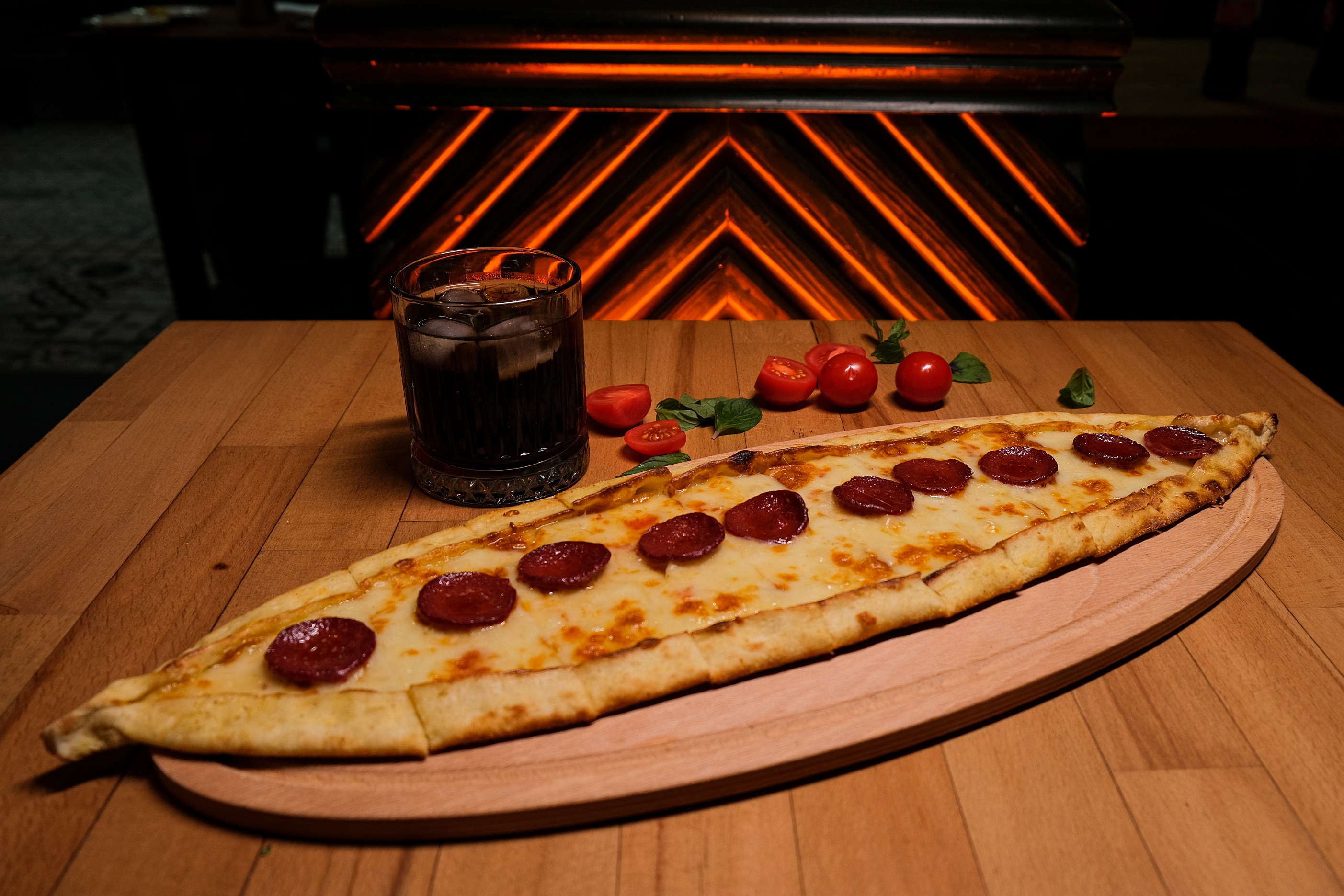 Sucuk Kaşarlı Pide